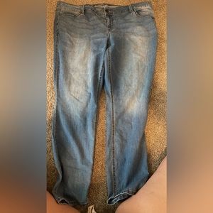 22 Old Navy Jeans
